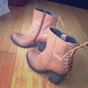 Steve Madden leather booties
